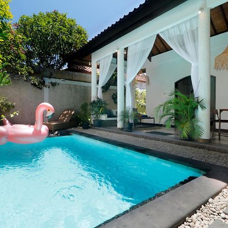 Singgah Villas Seminyak Экстерьер фото