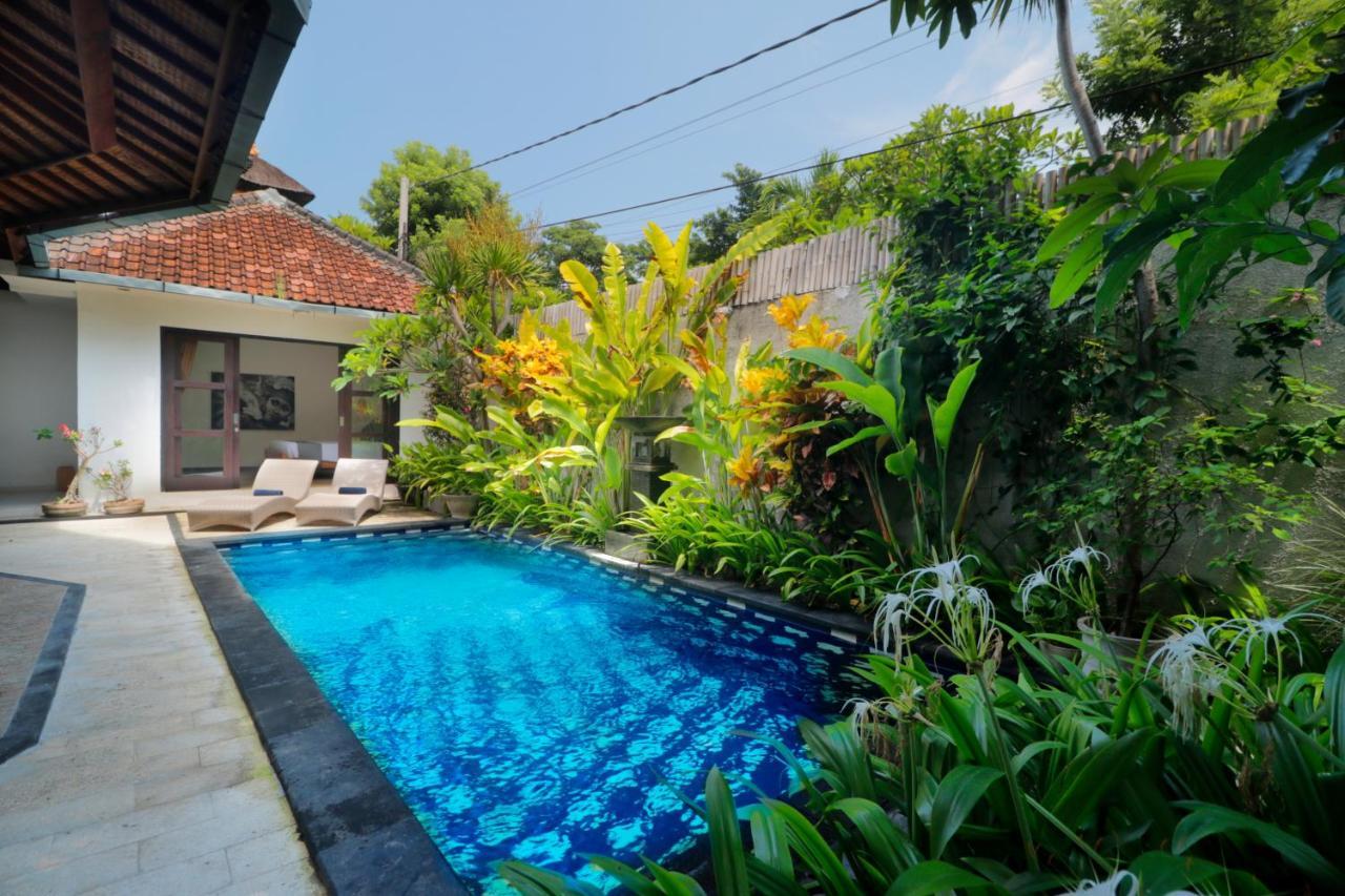 Singgah Villas Seminyak Экстерьер фото