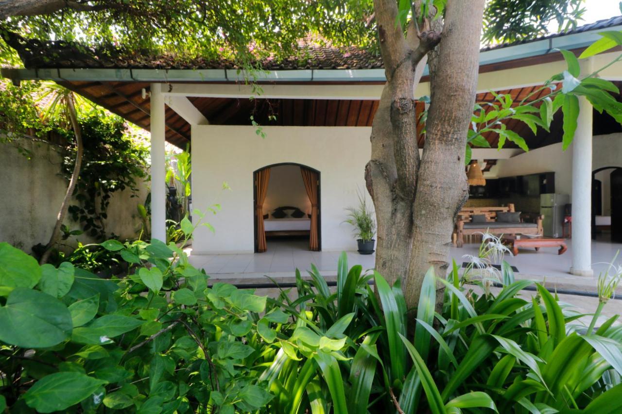 Singgah Villas Seminyak Экстерьер фото