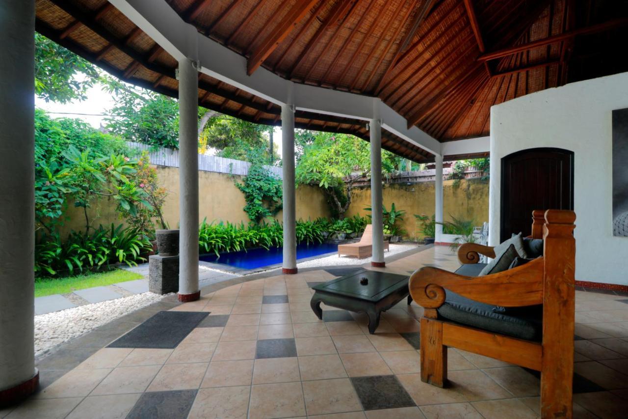 Singgah Villas Seminyak Экстерьер фото