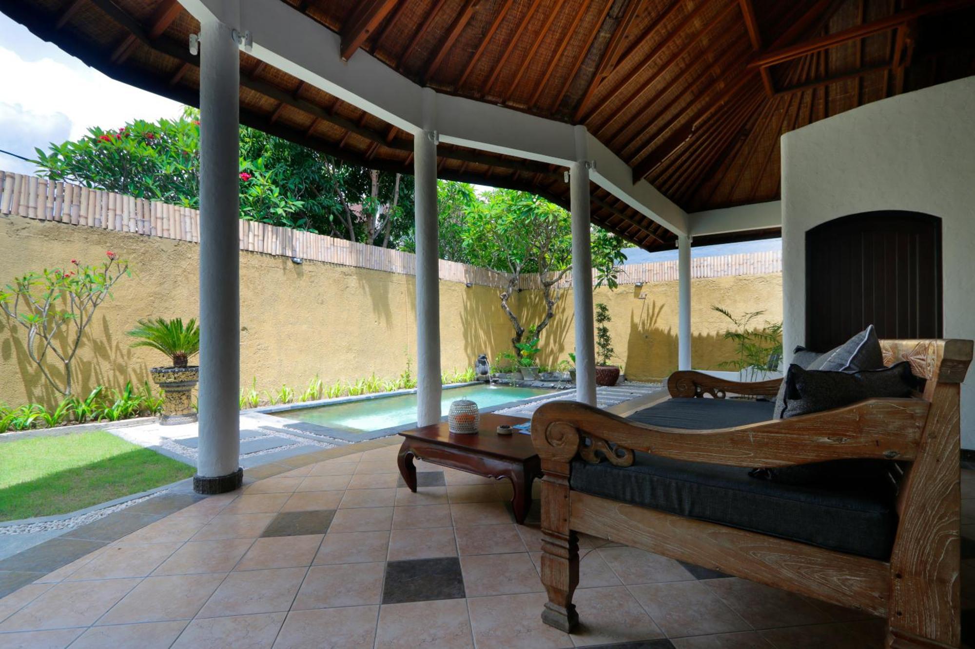 Singgah Villas Seminyak Экстерьер фото